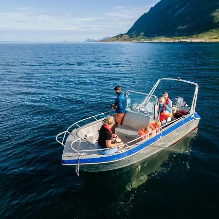 Adventure Senja * Skrollsvika