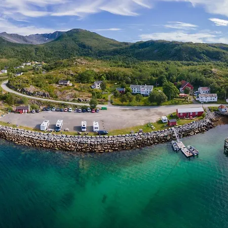 Adventure Senja 펜션 *