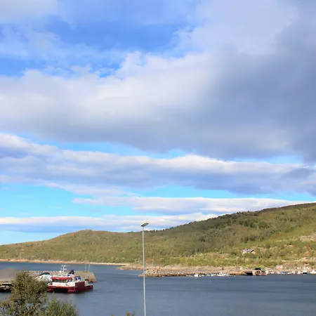 Adventure Senja 펜션 *